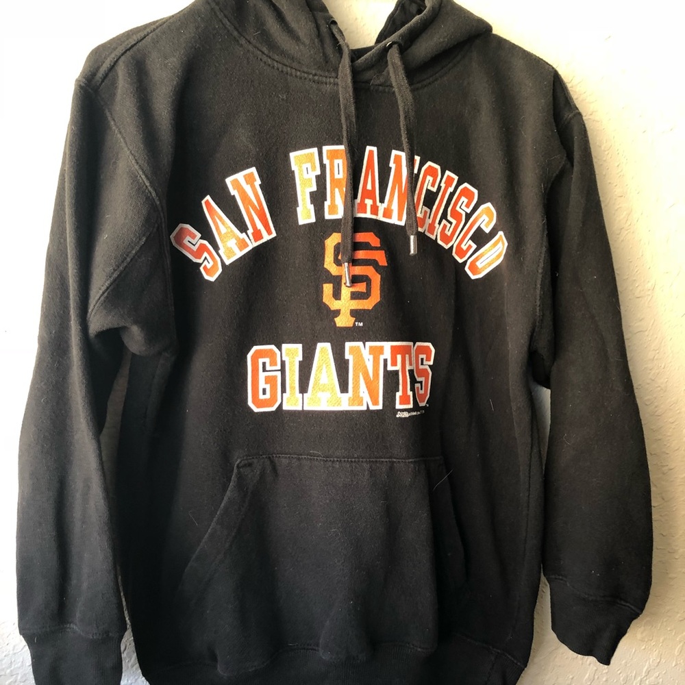 San Francisco Giants sweatshirt